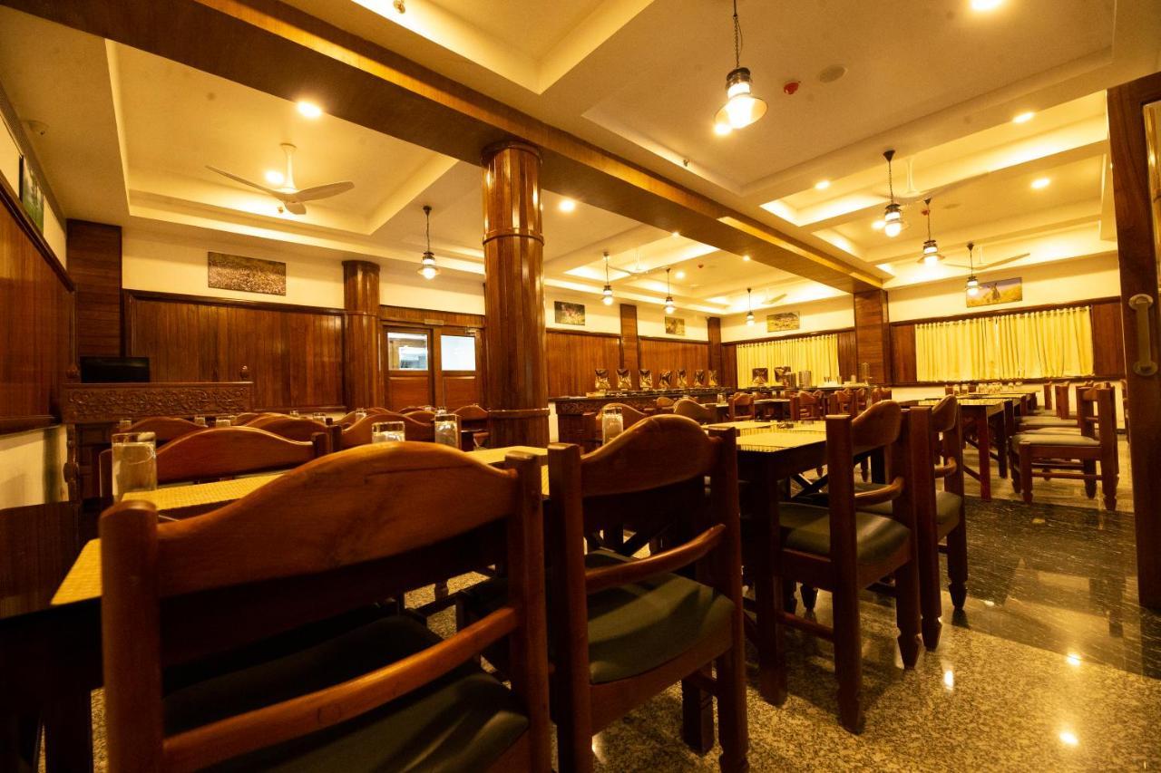 Hotel Guruvayur Darshan Dış mekan fotoğraf