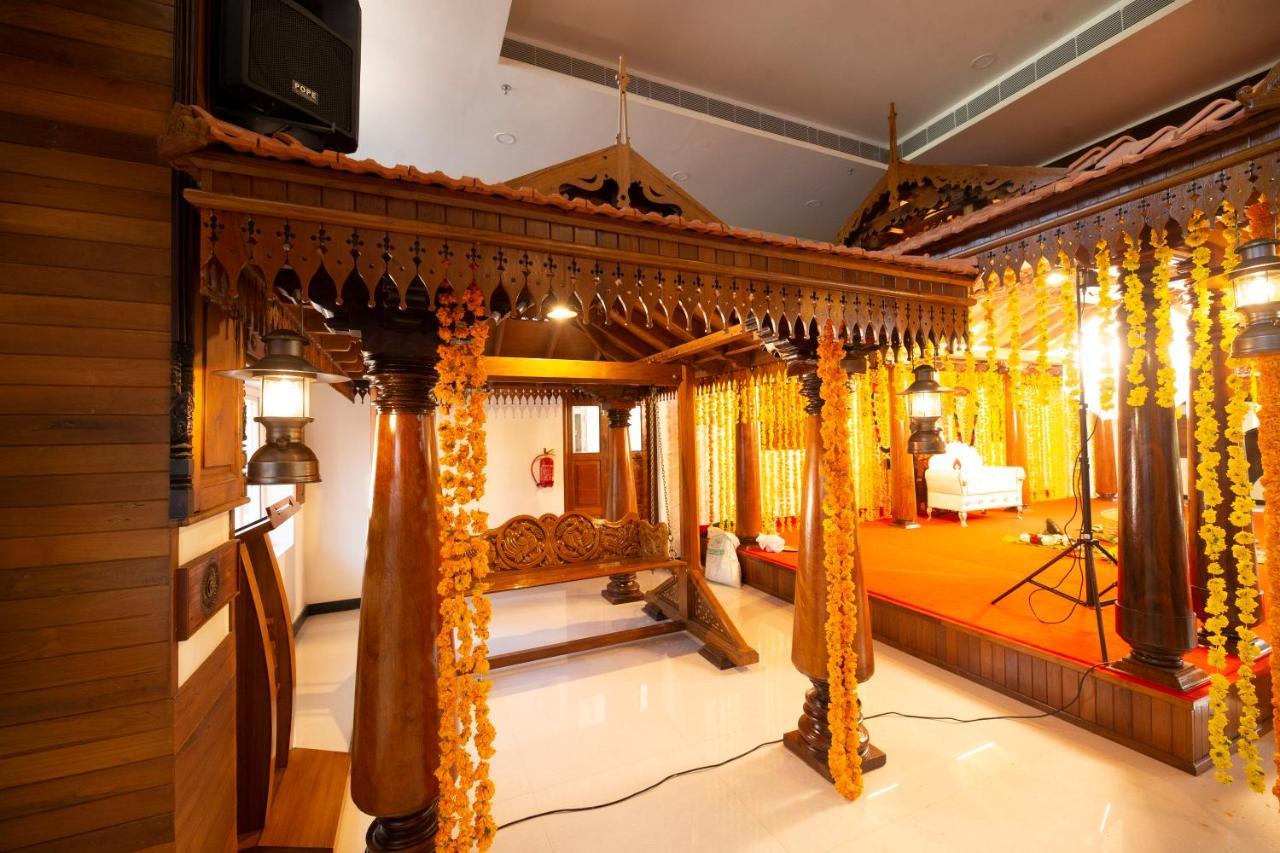 Hotel Guruvayur Darshan Dış mekan fotoğraf