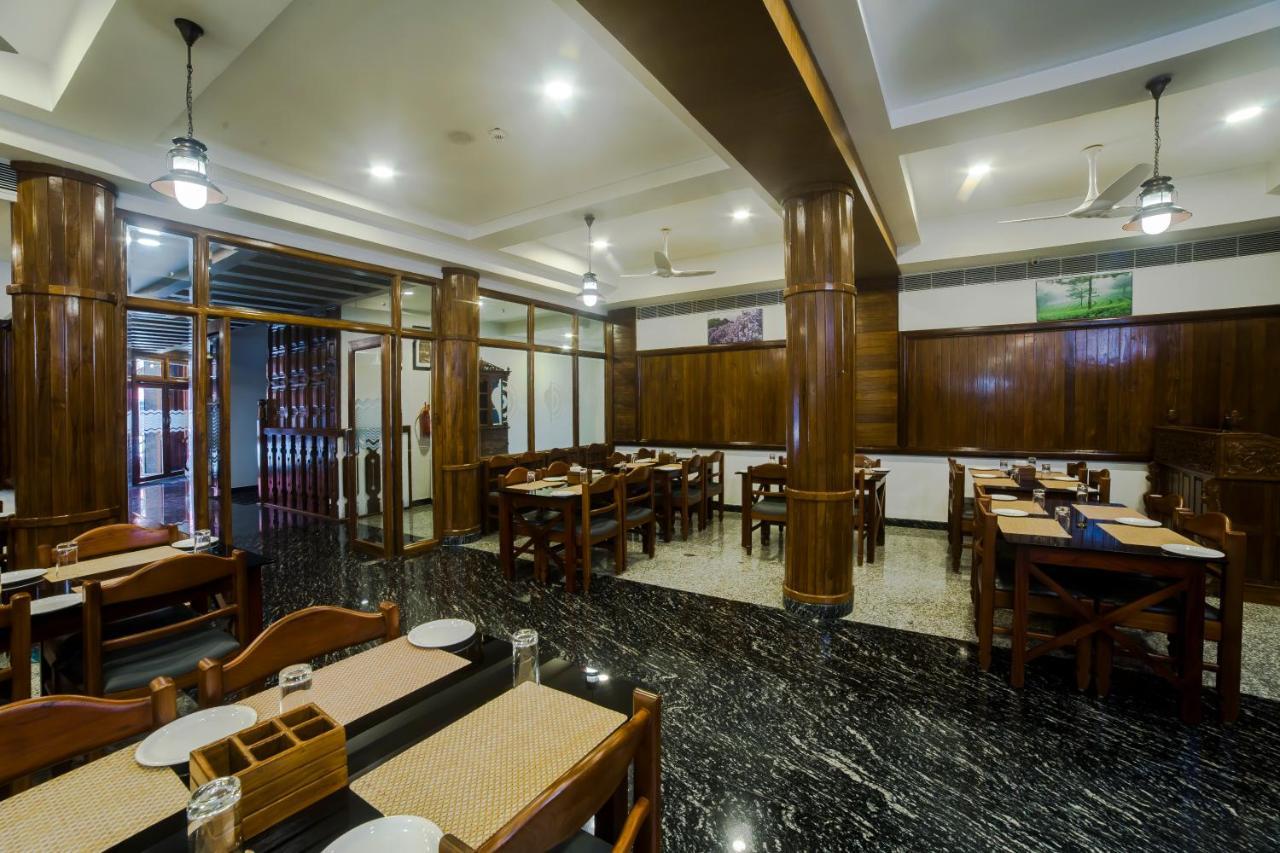 Hotel Guruvayur Darshan Dış mekan fotoğraf