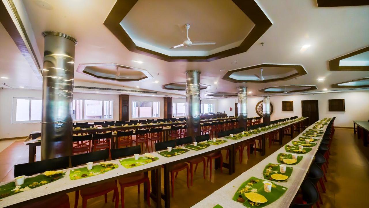 Hotel Guruvayur Darshan Dış mekan fotoğraf