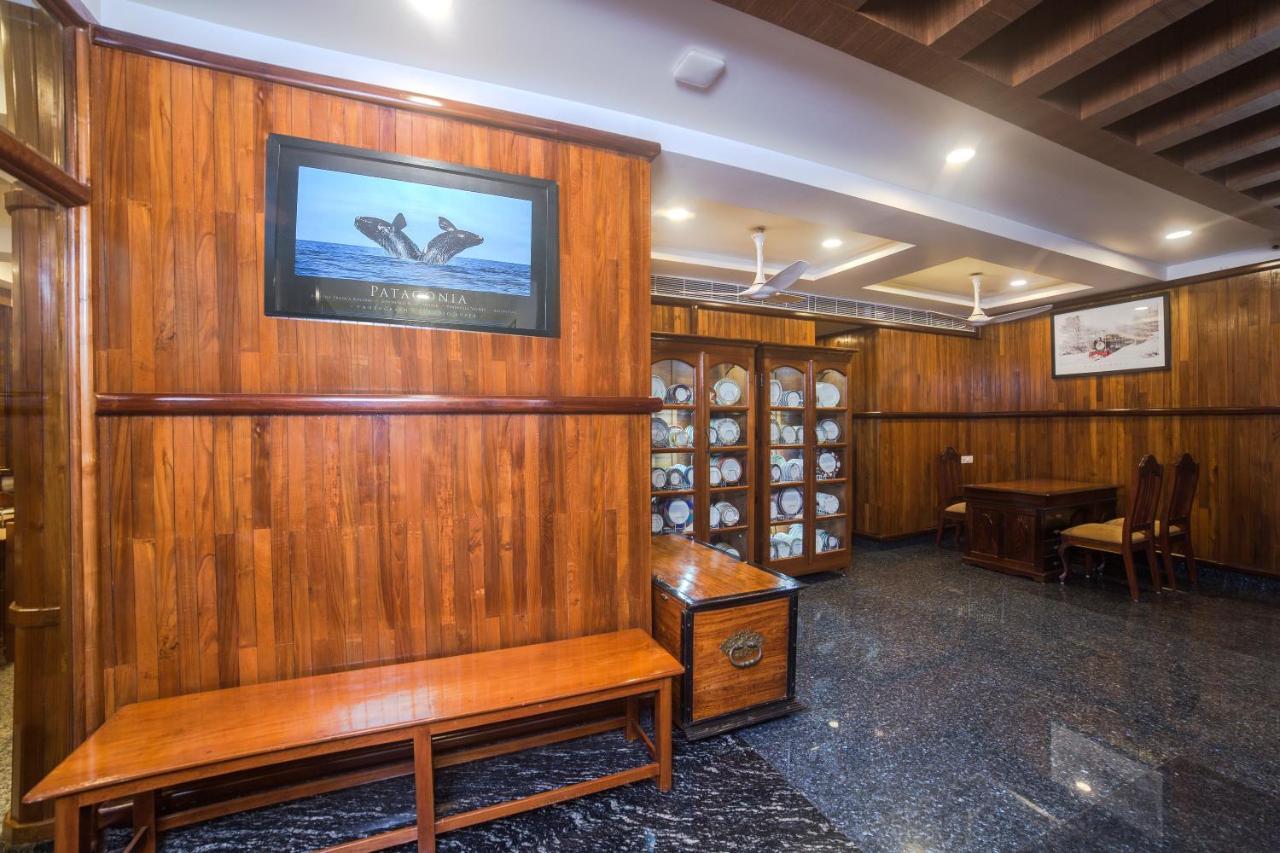Hotel Guruvayur Darshan Dış mekan fotoğraf