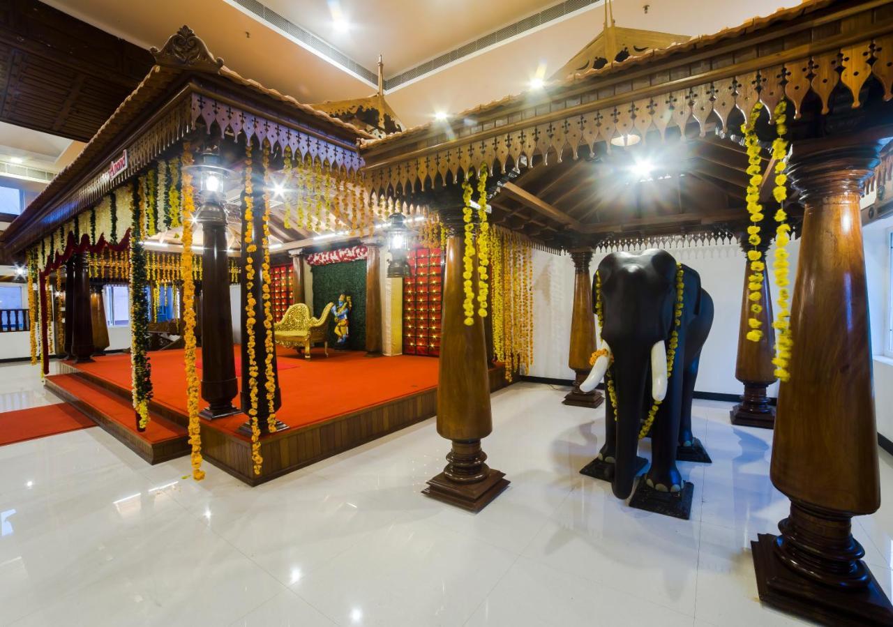 Hotel Guruvayur Darshan Dış mekan fotoğraf