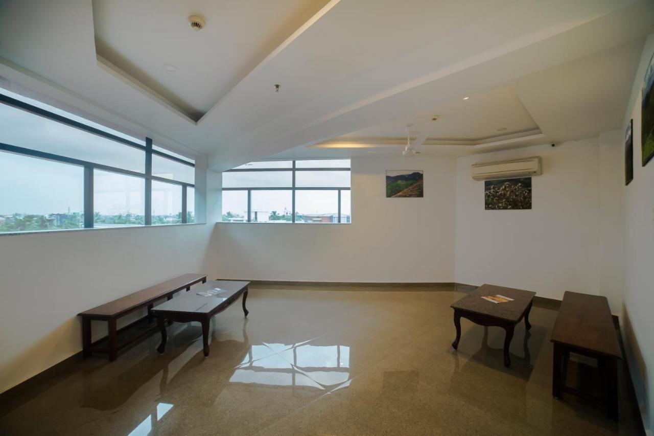 Hotel Guruvayur Darshan Dış mekan fotoğraf