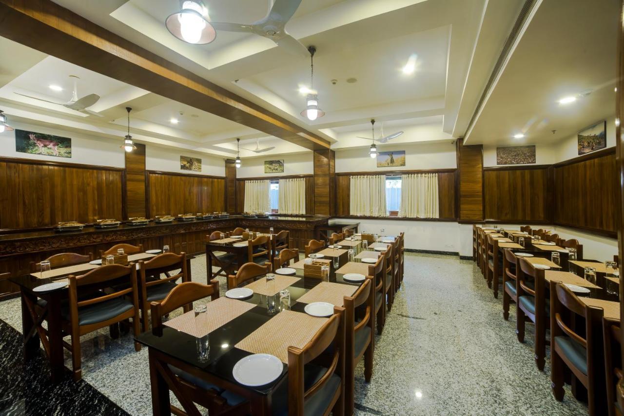 Hotel Guruvayur Darshan Dış mekan fotoğraf