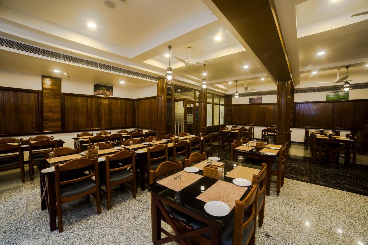 Hotel Guruvayur Darshan Dış mekan fotoğraf