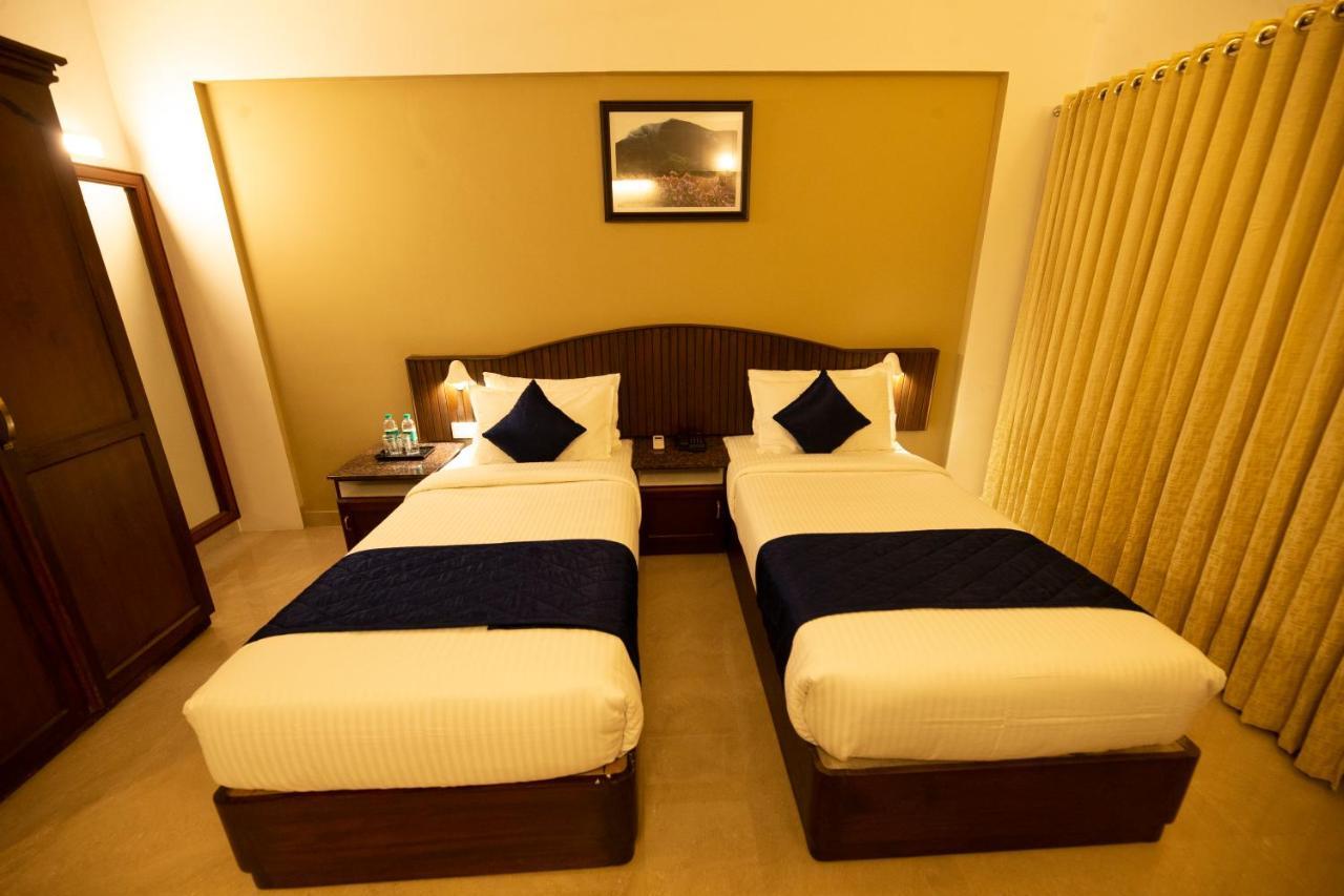 Hotel Guruvayur Darshan Dış mekan fotoğraf